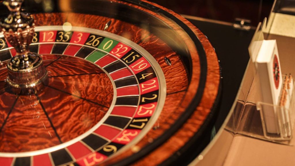 Play Internet Casino Today