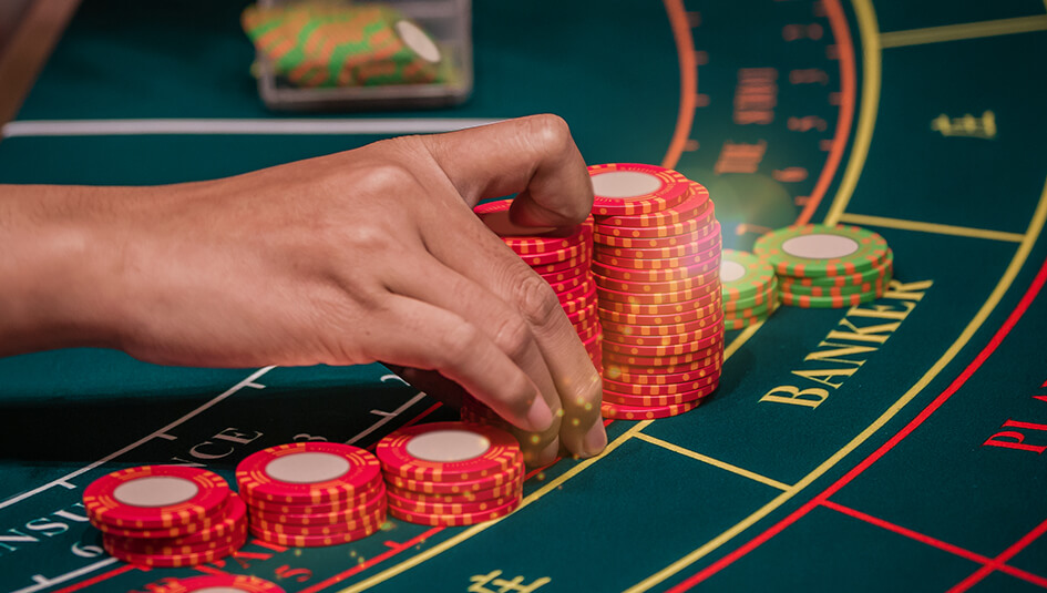 Play Baccarat Online